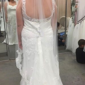 David’s bridal wedding dress